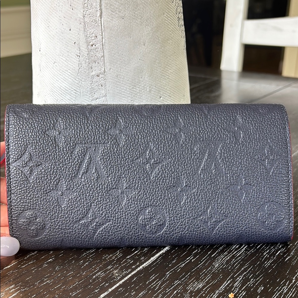 Louis Vuitton Navy empreinte wallet - Picture 5 of 10